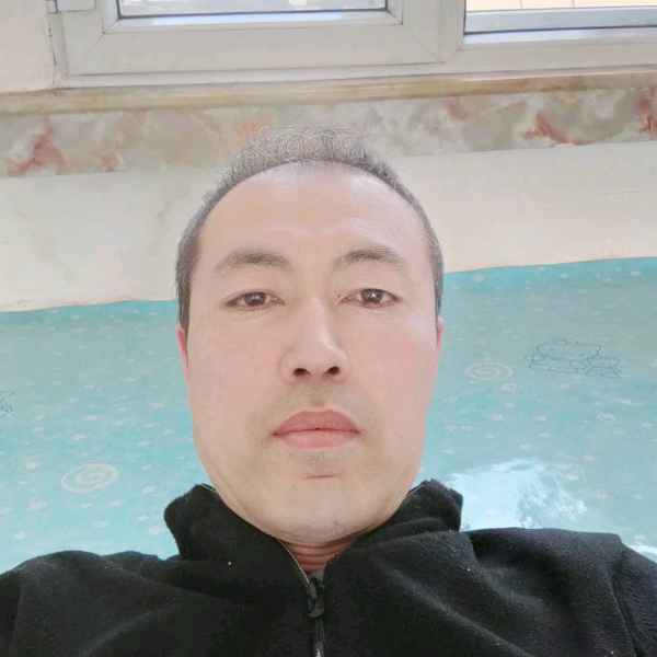 黑龙江43岁单身帅哥真诚找对象-百色相亲网