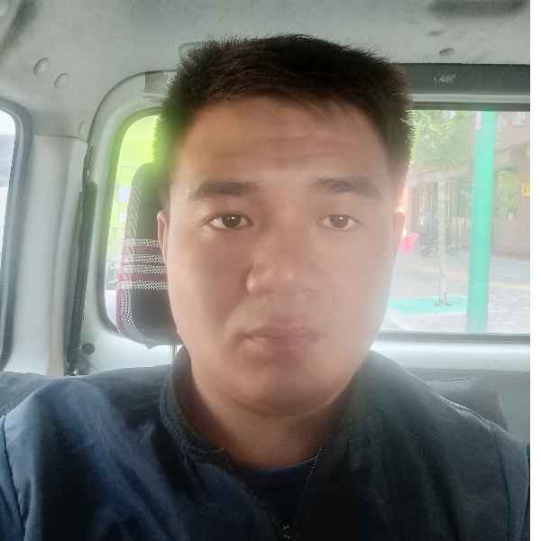 35岁岁山西单身帅哥 - 百色吉缘网
