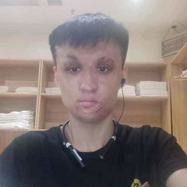 27岁岁山东单身帅哥 - 百色吉缘网