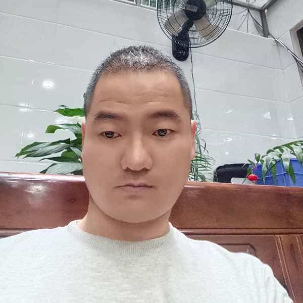 37岁岁福建单身帅哥 - 百色吉缘网