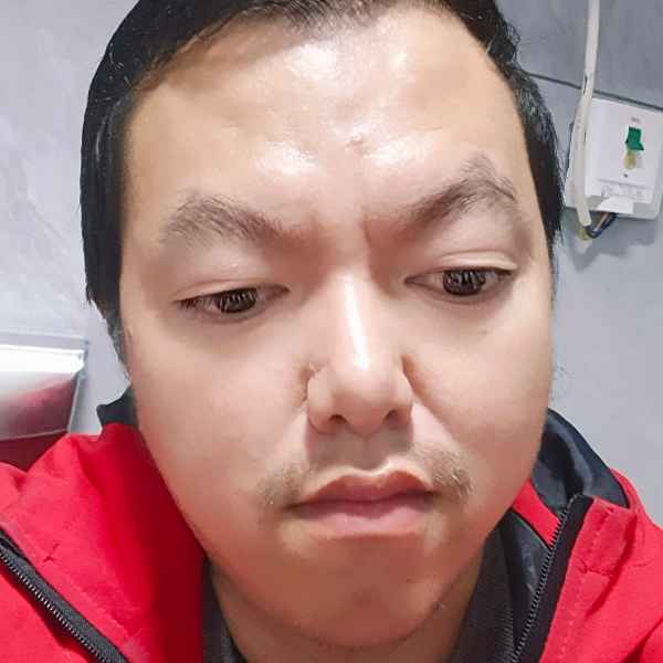 38岁岁江苏单身帅哥 - 百色吉缘网