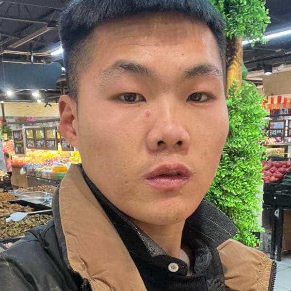 28岁岁河南单身帅哥 - 百色吉缘网