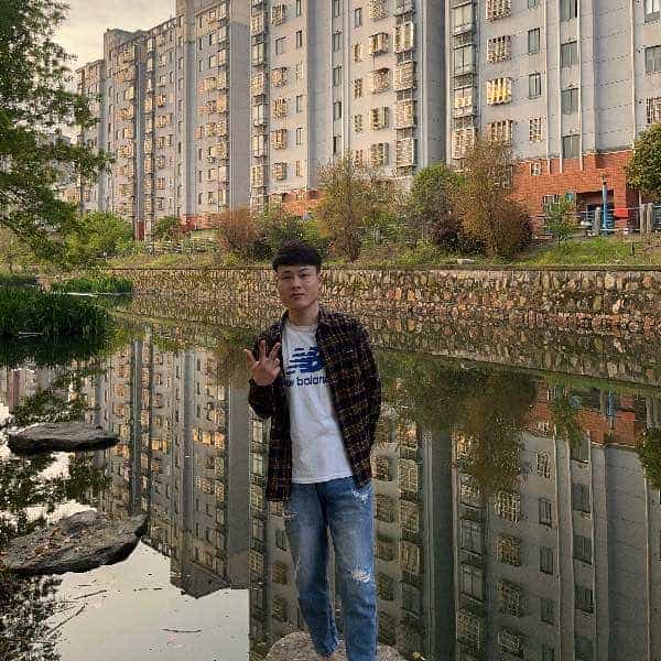 24岁岁河南单身帅哥 - 百色吉缘网