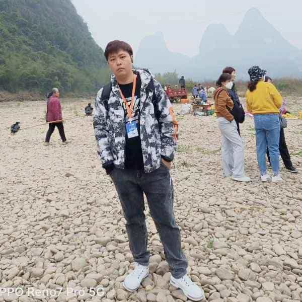 35岁岁浙江单身帅哥 - 百色吉缘网
