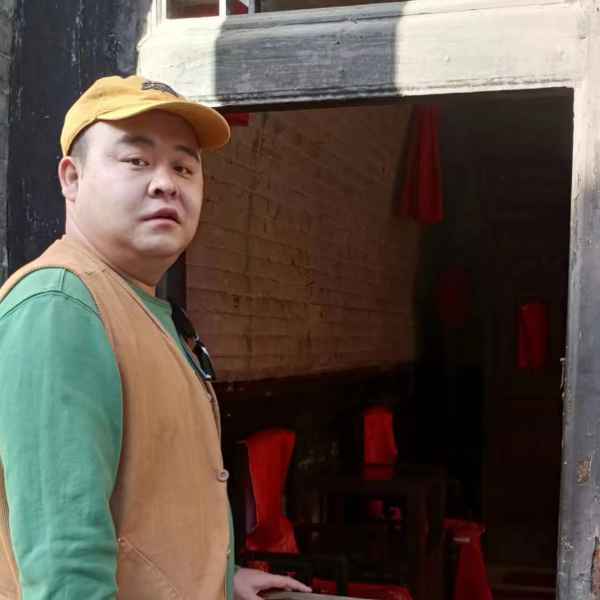 35岁岁陕西单身帅哥 - 百色吉缘网