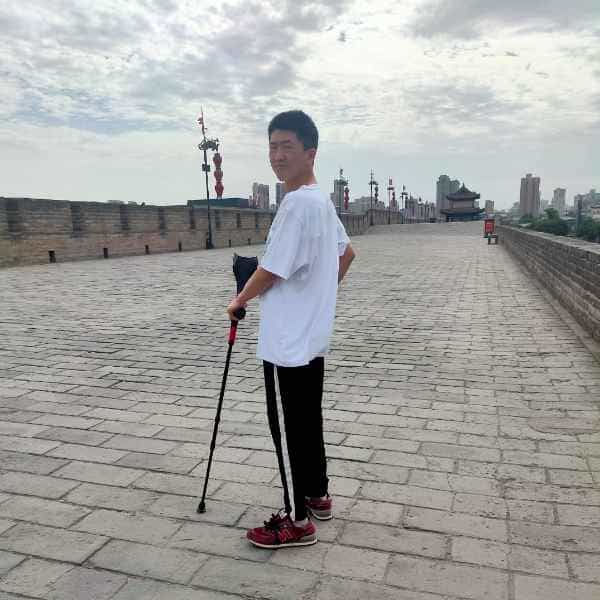 30岁岁陕西单身帅哥 - 百色吉缘网