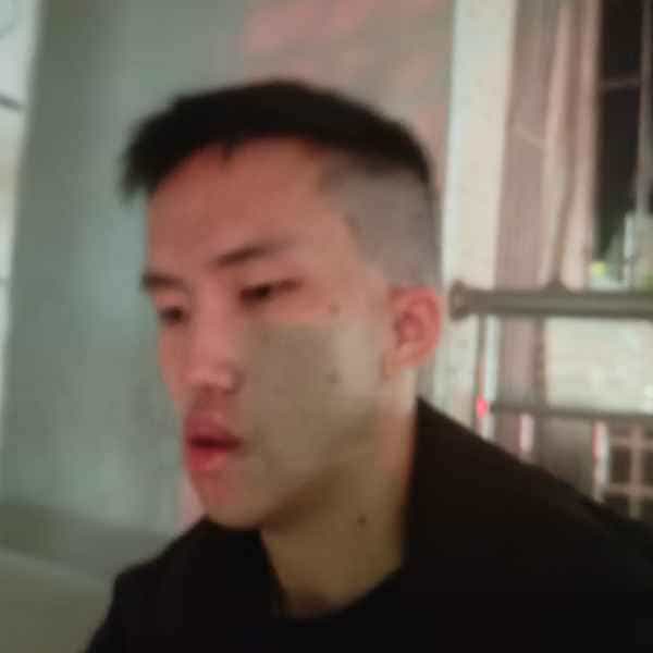 24岁岁广东单身帅哥 - 百色吉缘网