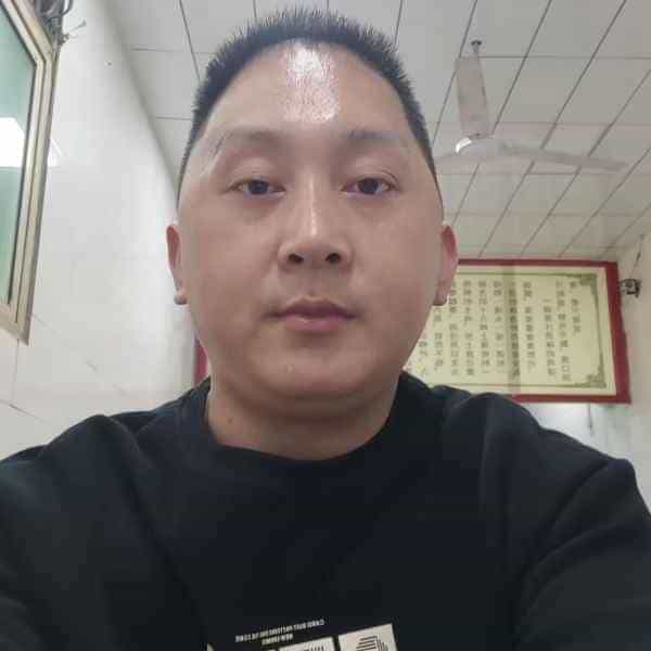 37岁岁陕西单身帅哥 - 百色吉缘网