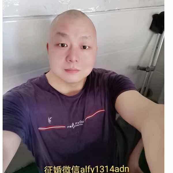 45岁岁湖南单身帅哥 - 百色吉缘网