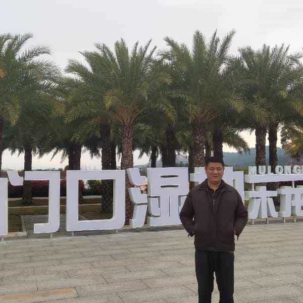 40岁岁广东单身帅哥 - 百色吉缘网