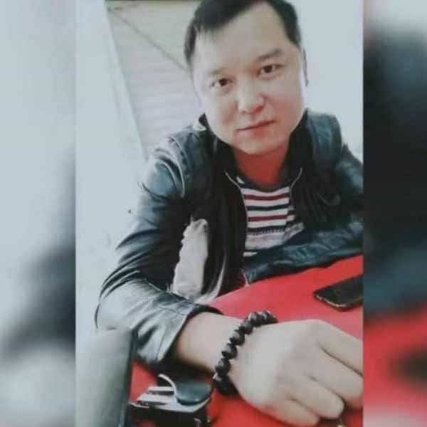 40岁岁湖南单身帅哥 - 百色吉缘网
