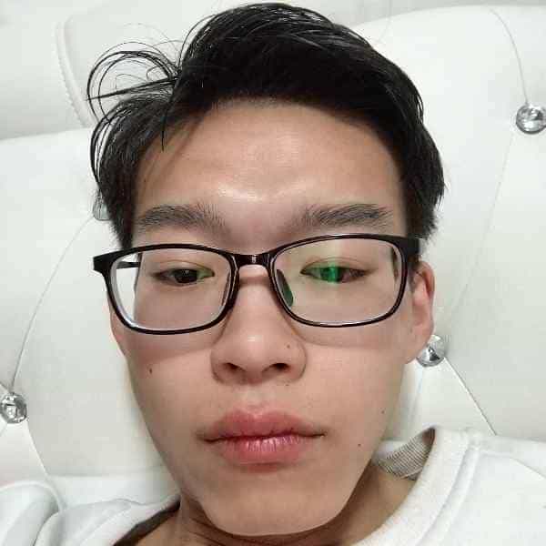 23岁岁河南单身帅哥 - 百色吉缘网