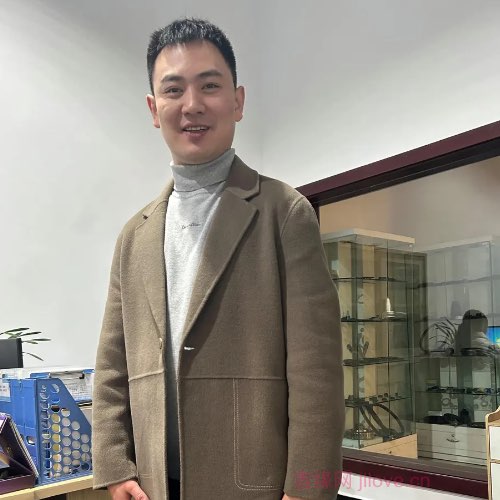 32岁岁四川单身帅哥 - 百色吉缘网